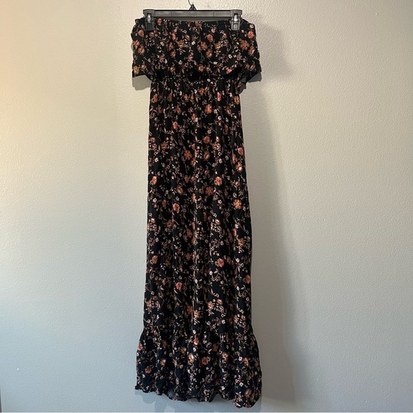 Justify Dresses & Skirts - JUSTIFY- Strapless Floral Orange and Black Maxi Dress Size L